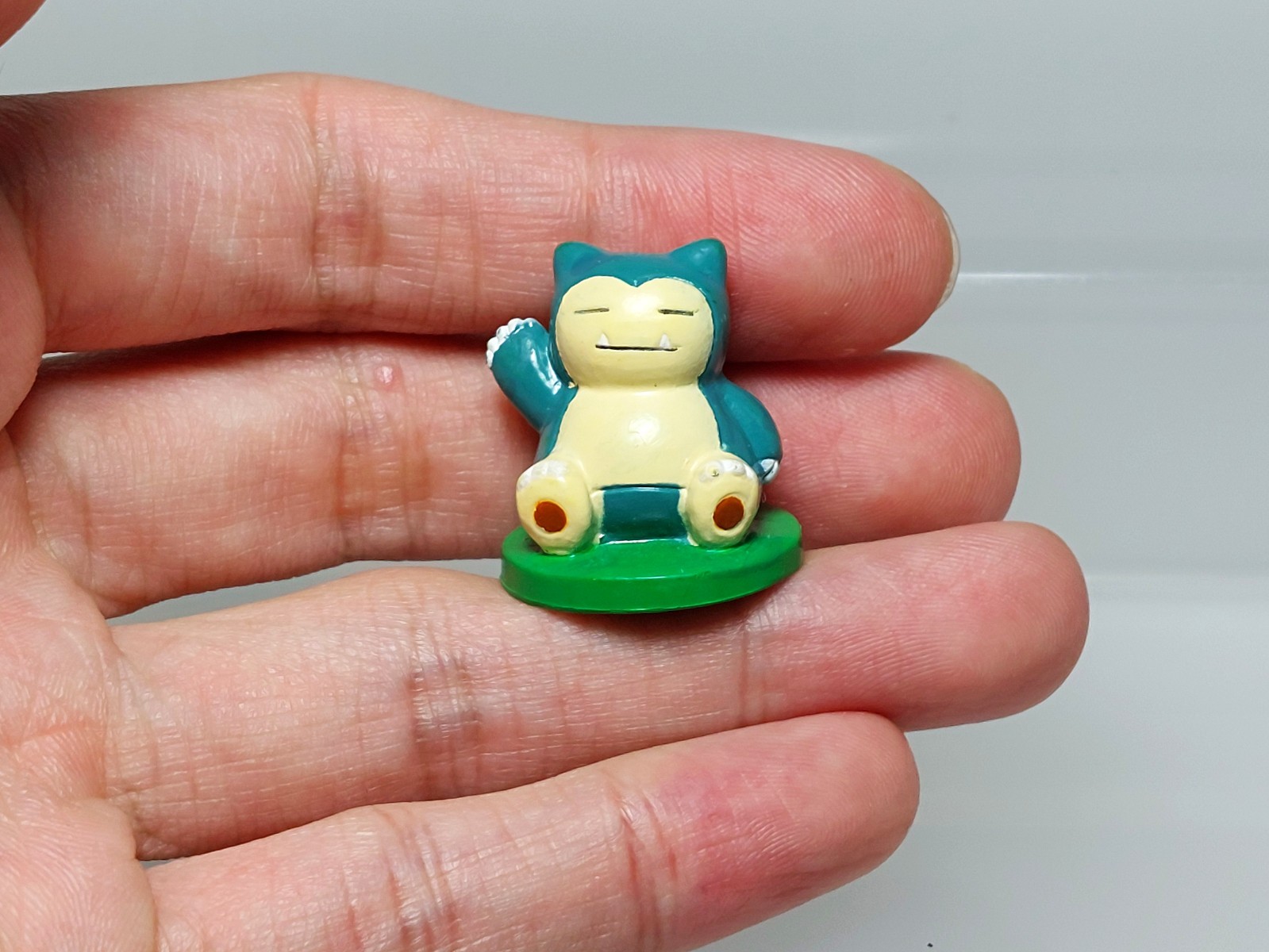 Munchlax Pokemon Surprise Egg Bandai Snorlax Minicot Figure Banpresto 0.8-0.9in