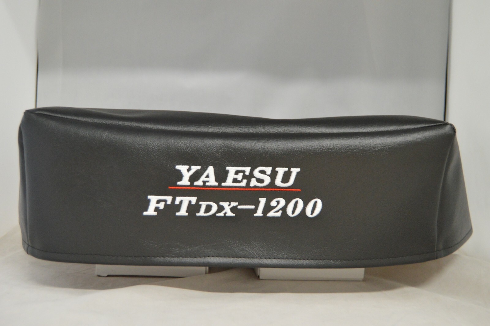 Yaesu FTdx-1200 Signature Series Ham Radio Amateur Radio Dust Cover