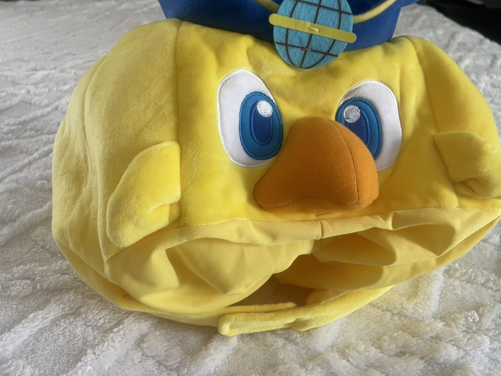 New Universal Theme Park Final Fantasy Plush Chocobo Hat Adult Size Halloween