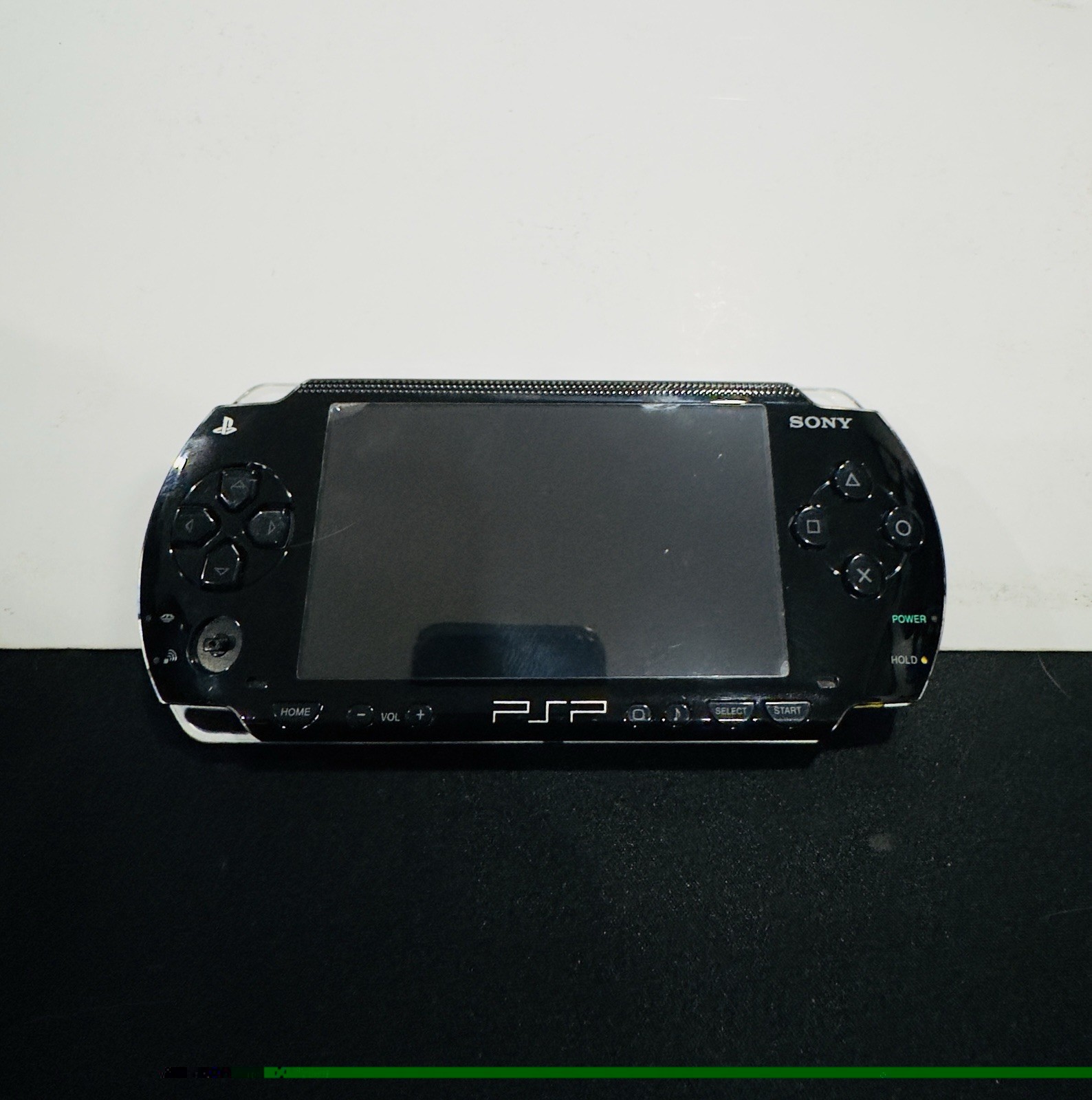 Sony PSP-1001 Handheld Console Tested w/charger
