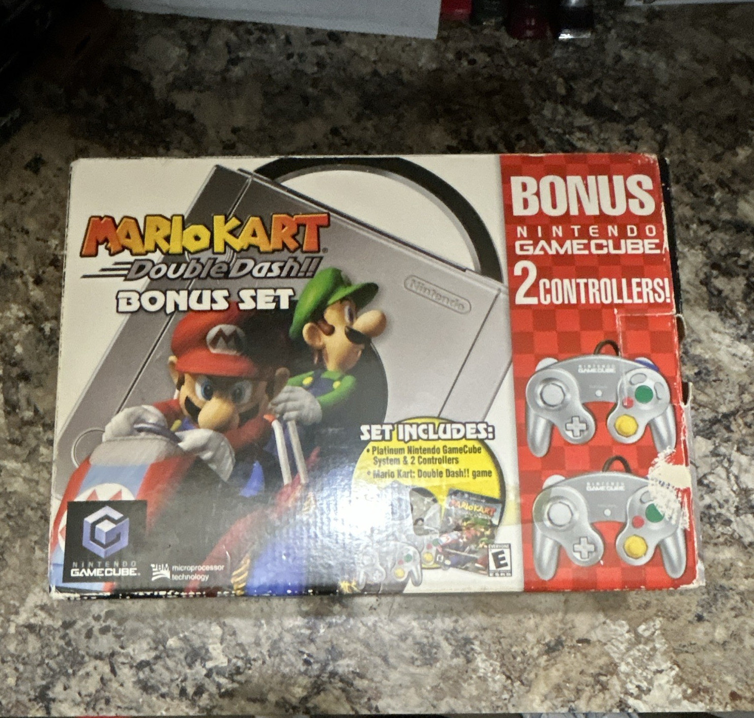 Nintendo GameCube Platinum Mario Kart Double Dash Bonus Set Box 2 Controllers
