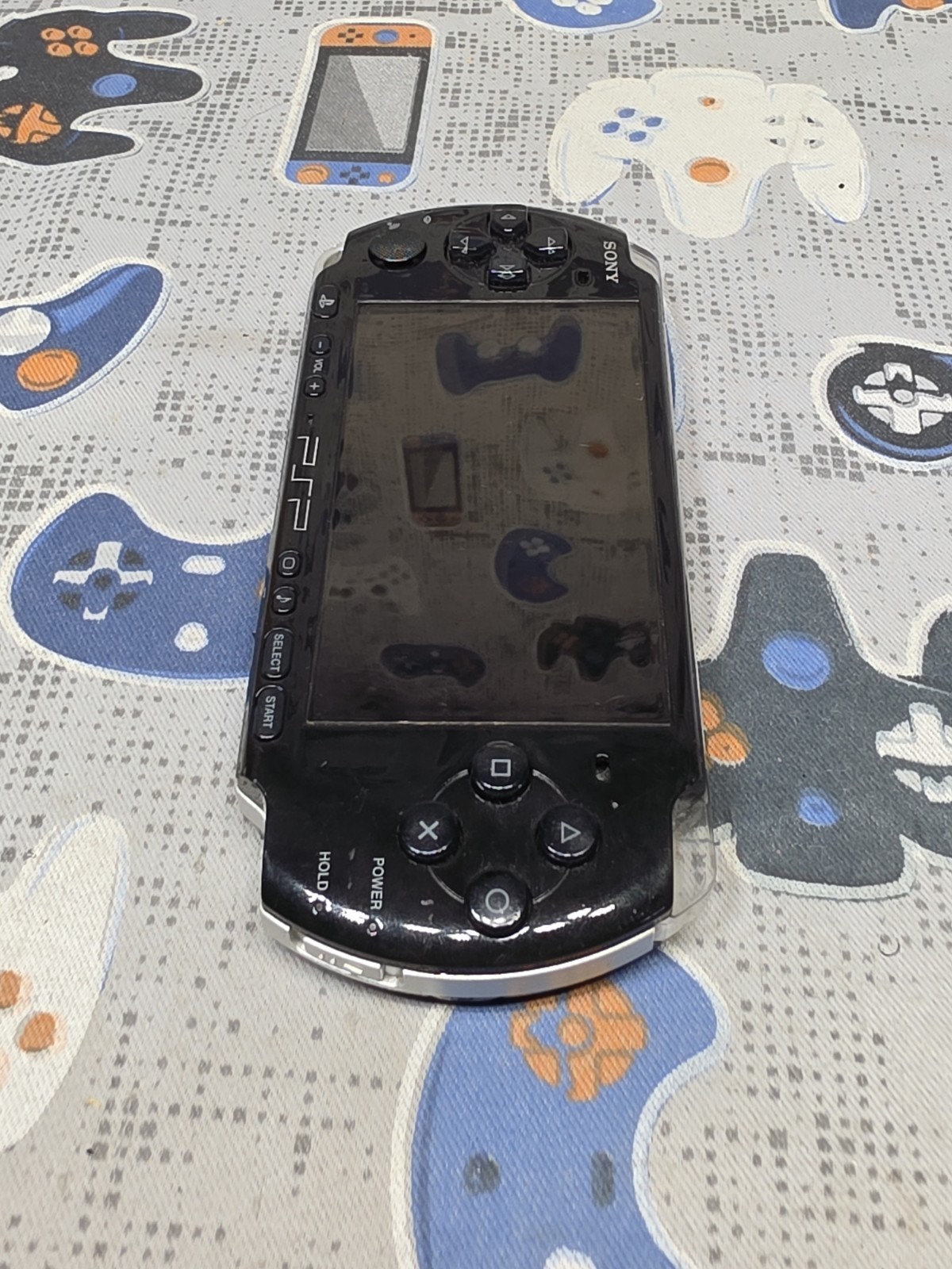 SONY PSP 3000 Black Console With 32MB MEM CARD/NEW BATTERY/NEW CHARGER TESTED