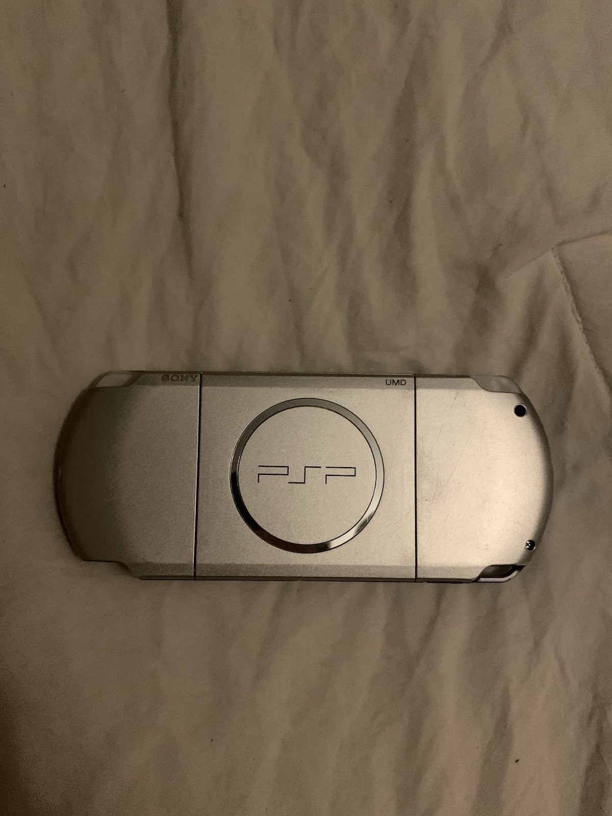 Sony PSP Handheld System Lot of 3 (White/Silver/Blue) and 2 PSP for parts/repair