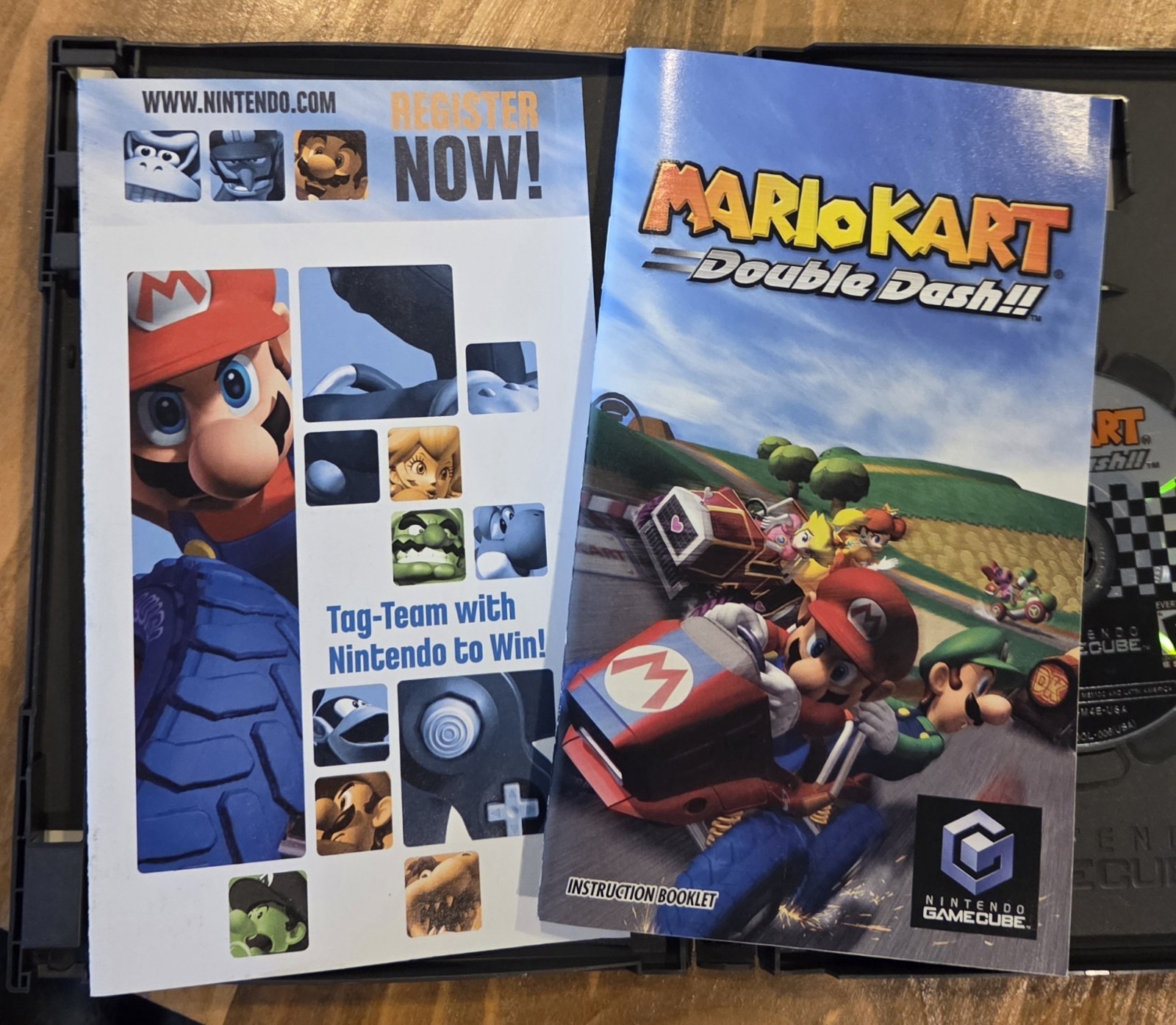 Mario Kart: Double Dash Game (Nintendo Gamecube, 2003) Complete Manual Insert