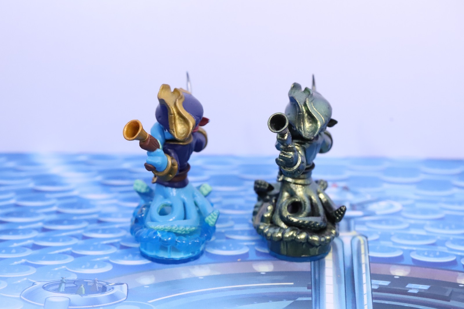 Activision Skylanders Giants and Regular Series 1 and 2 – Lot of 6 Figures