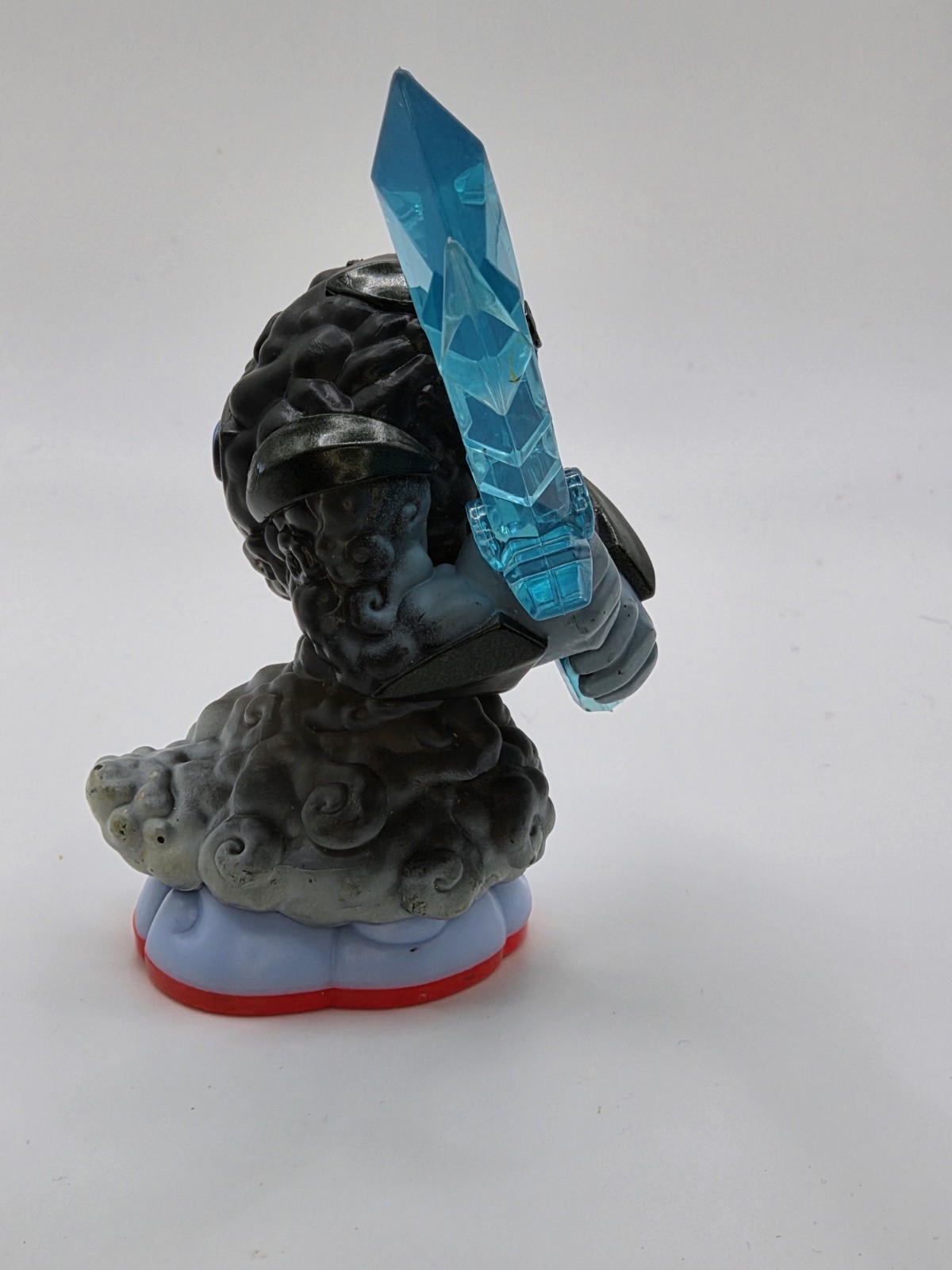 Skylanders Trap Team Thunderbolt Figure