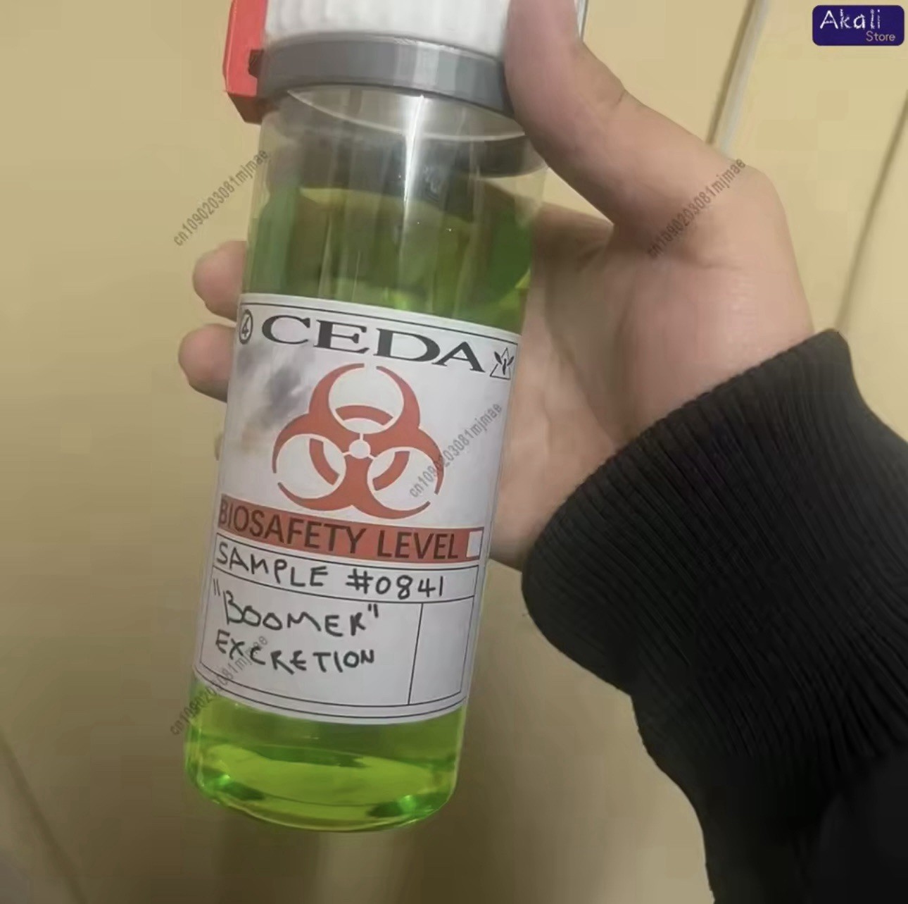 Left 4 Dead 2 Bile Bomb Replica Display Prop Zombie Game Collectible Decor Valve