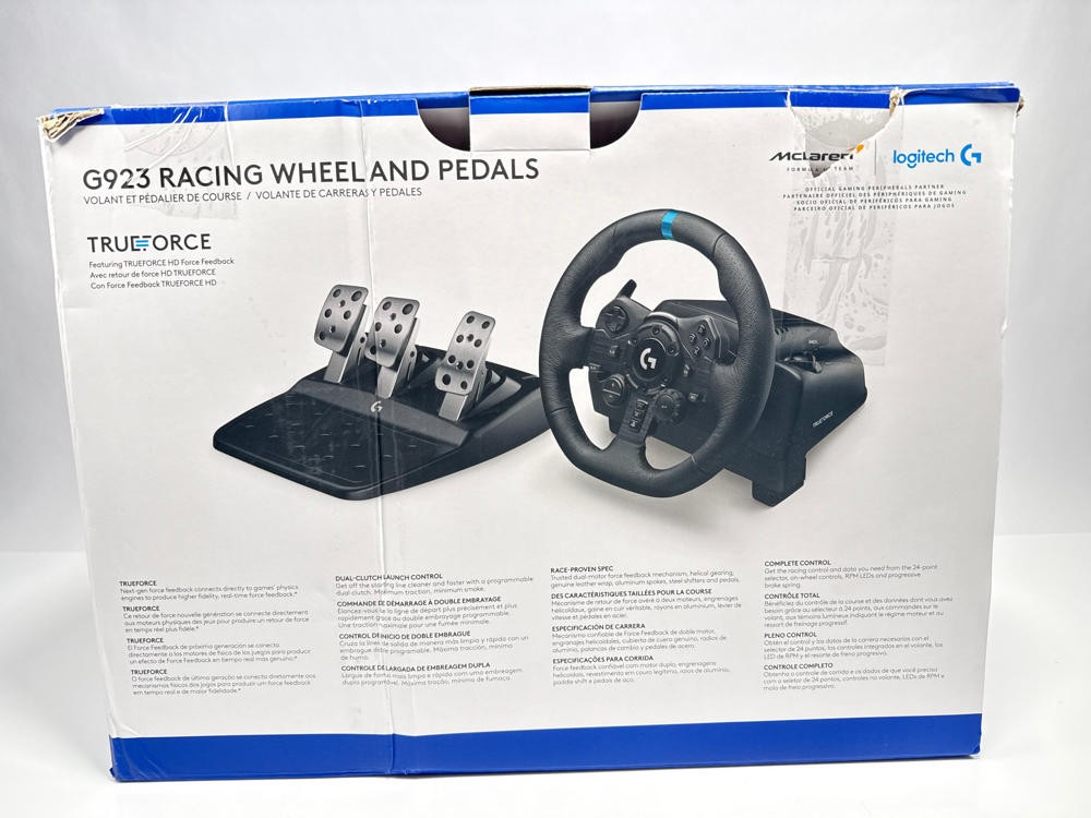 Logitech G923 Racing Wheel Pedals TRUEFORCE PS5 PS4 PC Leather Gaming