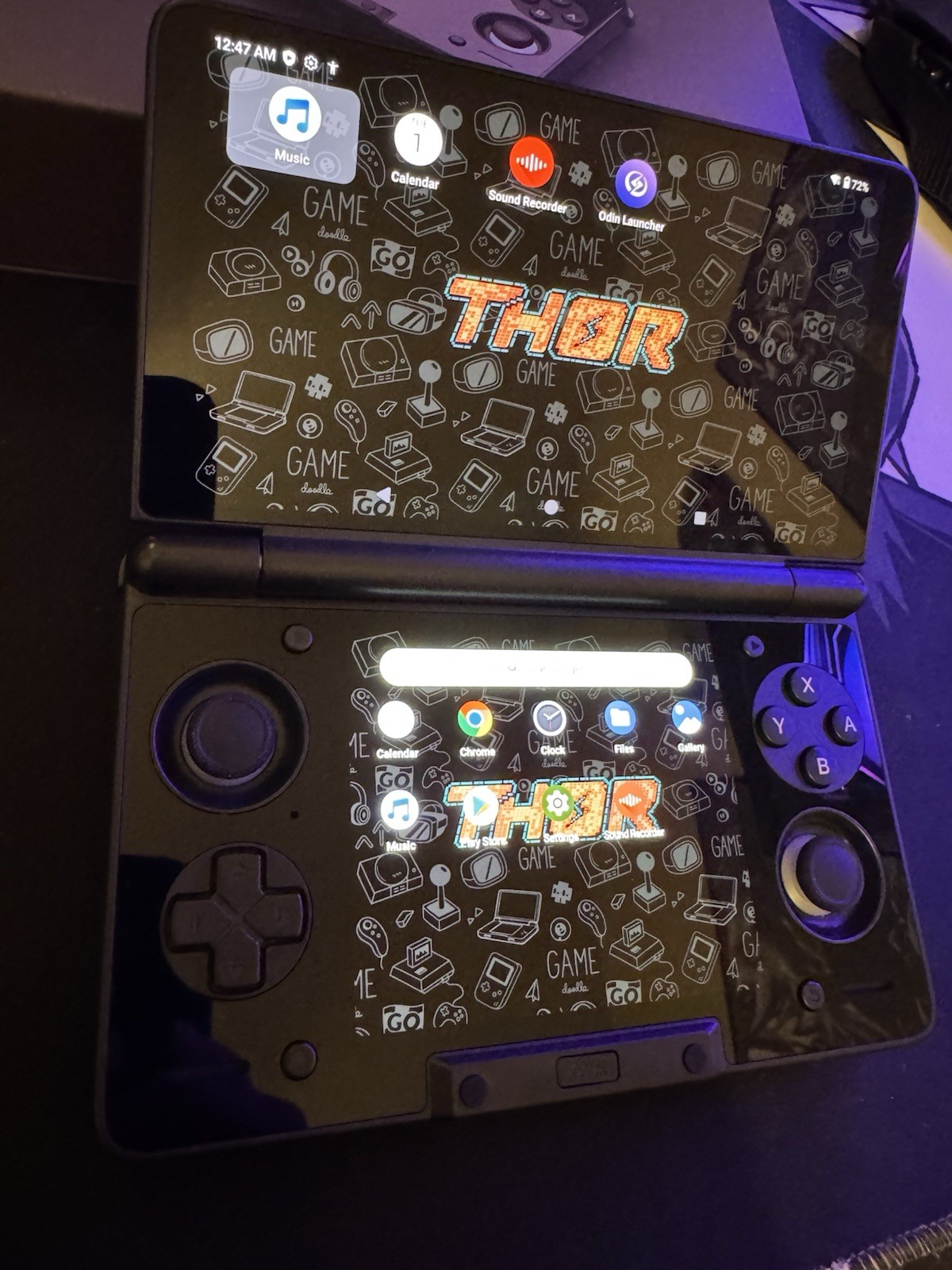 AYN Thor Base 8GB/128GB Black – Android Handheld Gaming Console (SHIPS FAST)