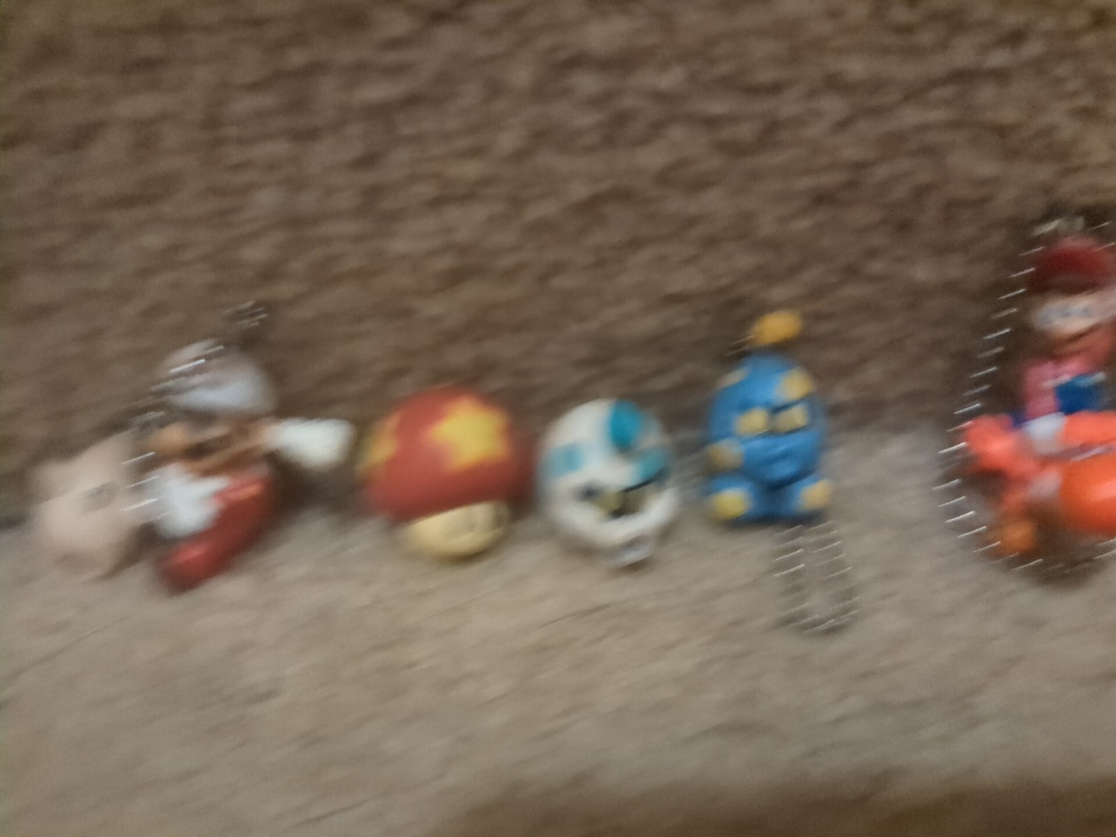 Super Mario Galaxy Keychain Set 2009 Bomb Boo Bee Life Mushroom Luma Figure Toy