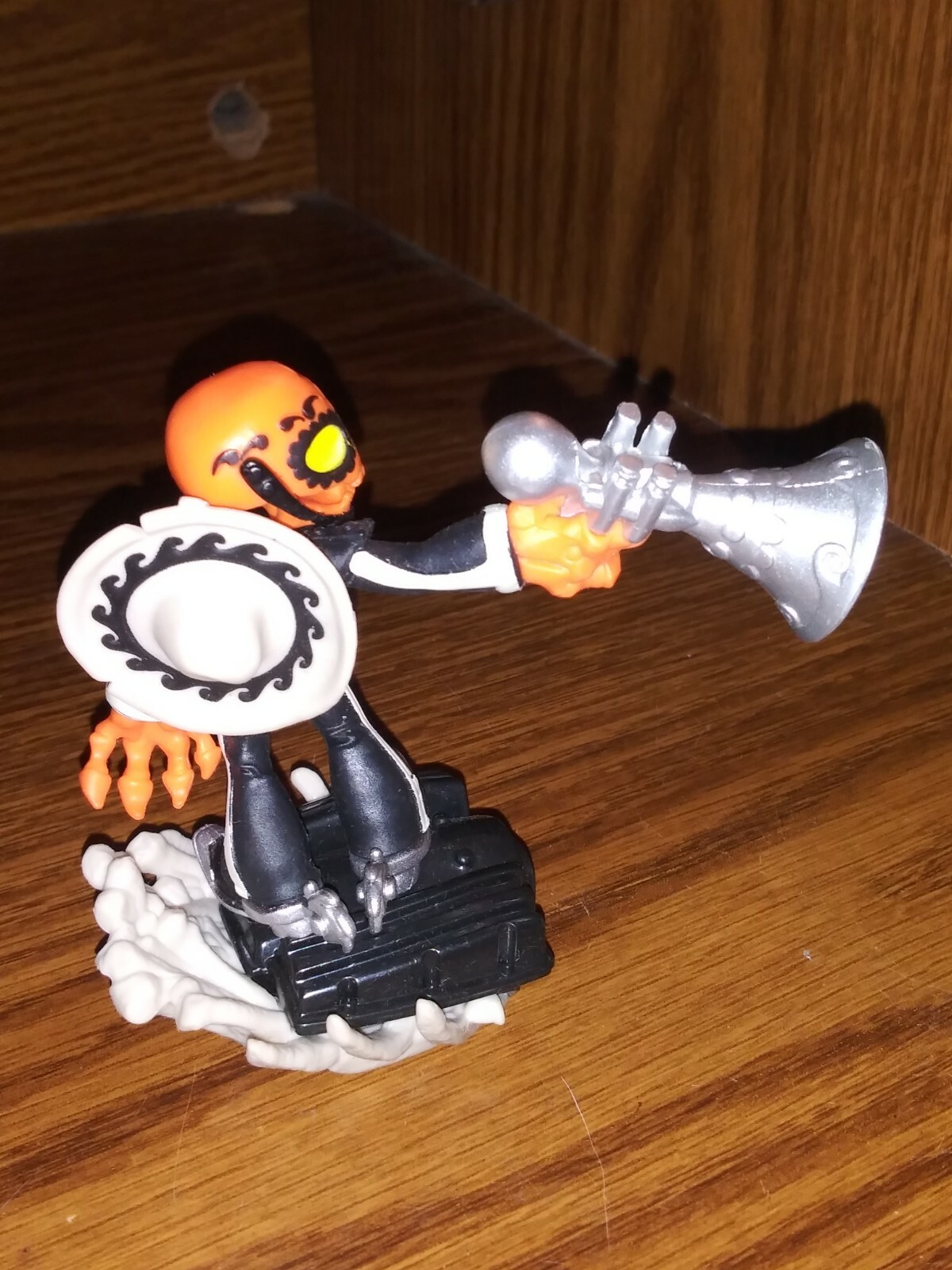 FRIGHTFUL FIESTA – SKYLANDERS SUPERCHARGERS | MODEL NO 87528888