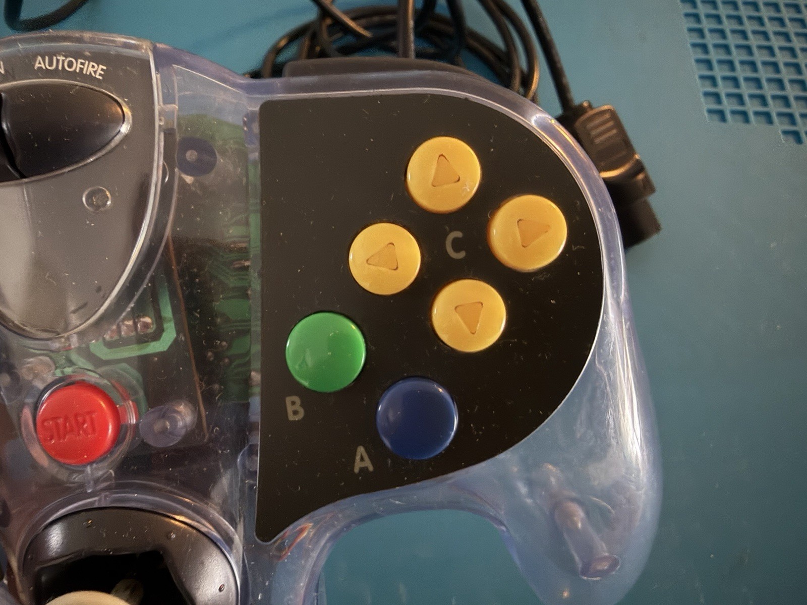 Vintage InterAct SharkPad Pro Clear SV-362 Controller for Nintendo 64 Untested