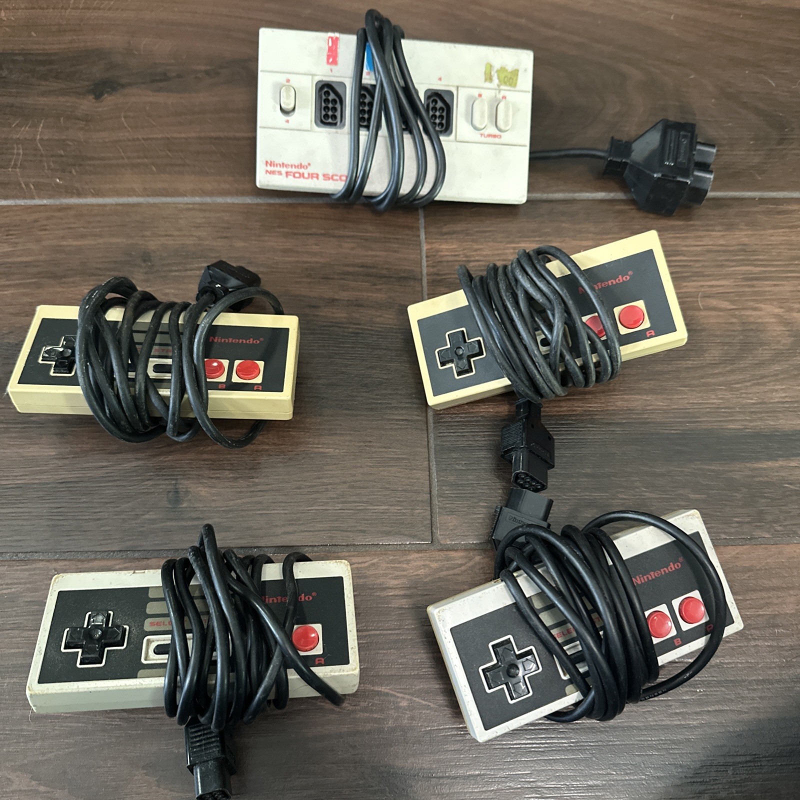Nintendo Nes – Four Score Controller Adapter OEM With 4 Controllers FAST SHIP