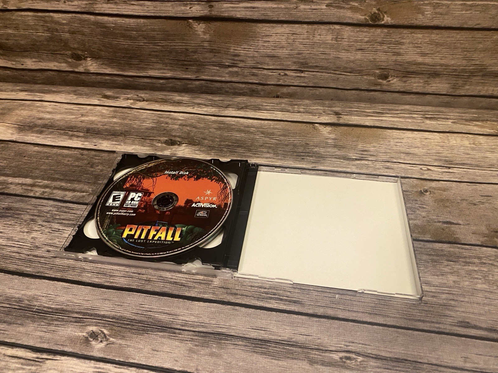 Pitfall: The Lost Expedition PC Rare CDROM Game 2 Disc 2004 CIB Box Manual Game