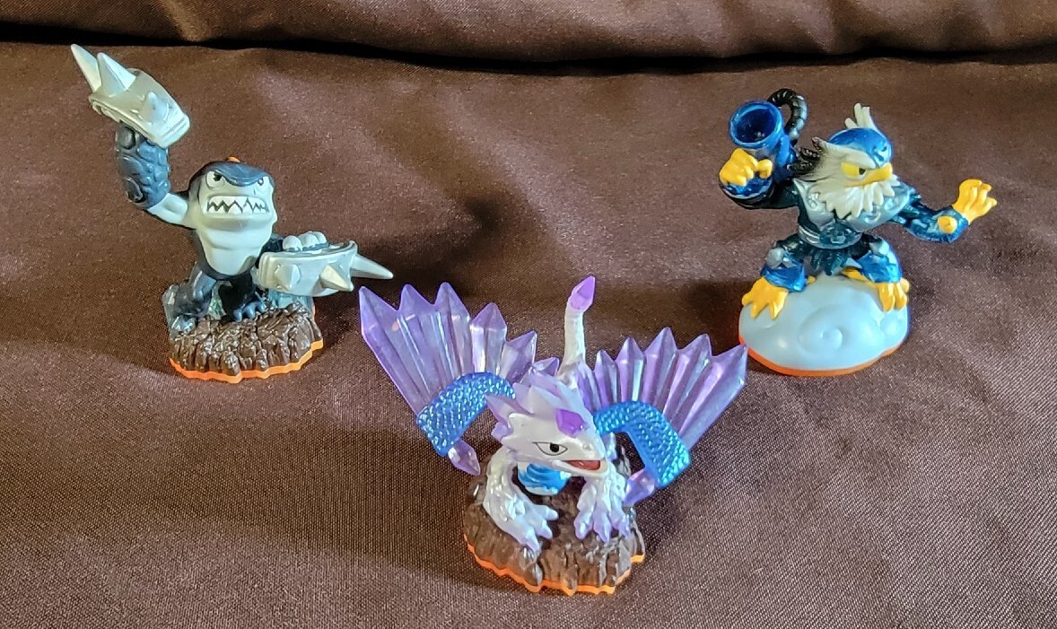 Skylanders Giants Flashwing, Jet Vac, Terrafin Activision Figures