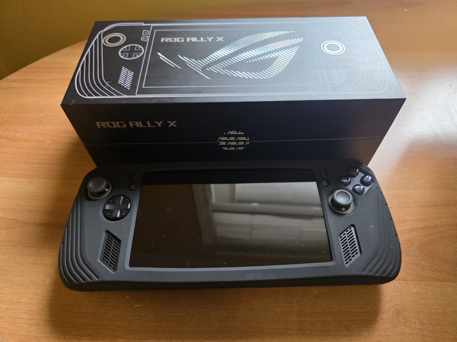 ASUS ROG Ally X 1TB/24GB RC72LA with Charger And Dock