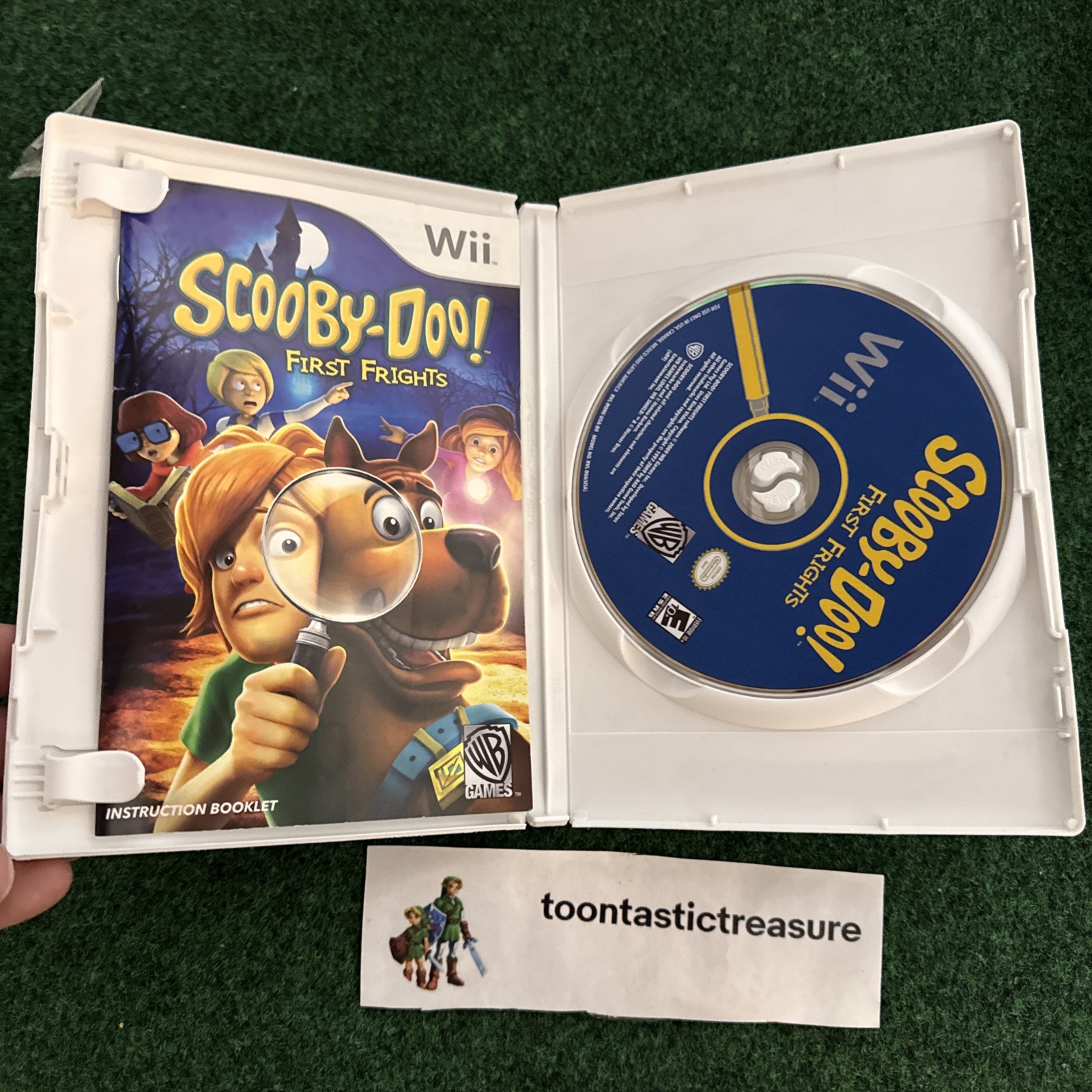 Scooby-Doo First Frights (Nintendo Wii, 2009) CIB Complete