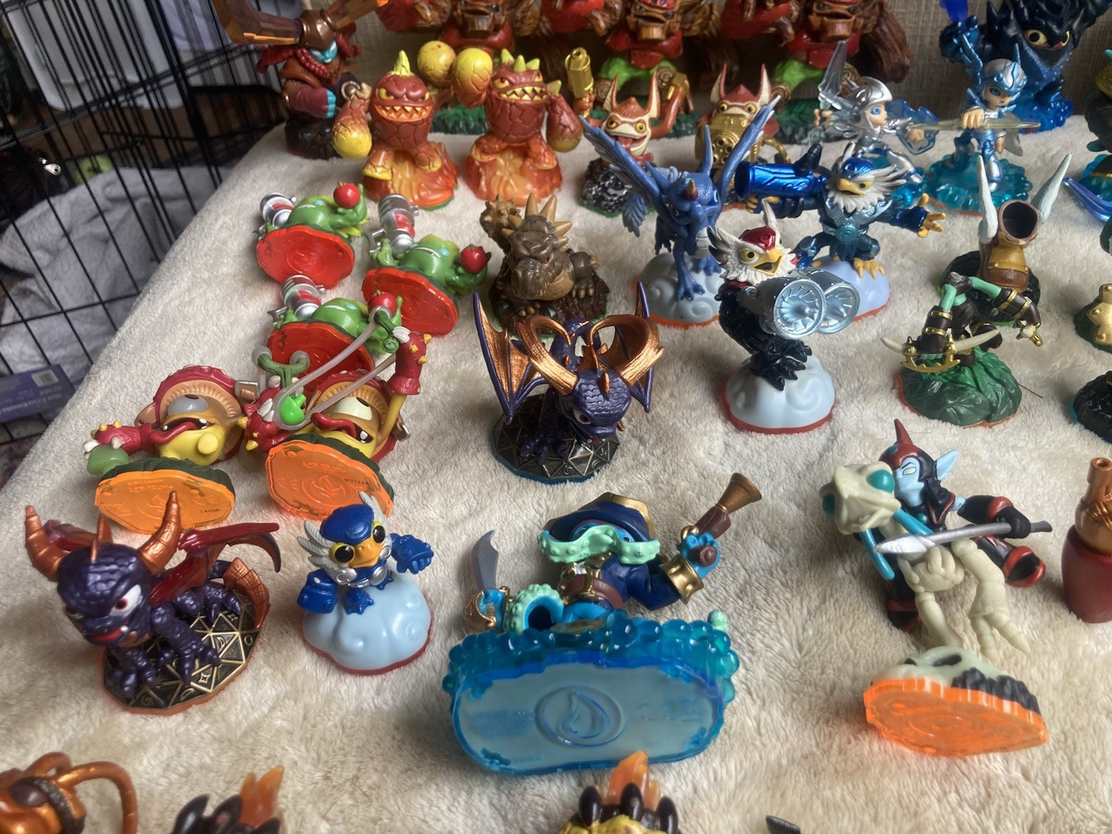 Skylanders Activision Character Action Figure Large Mixed Bundle Lot 58 Pieces