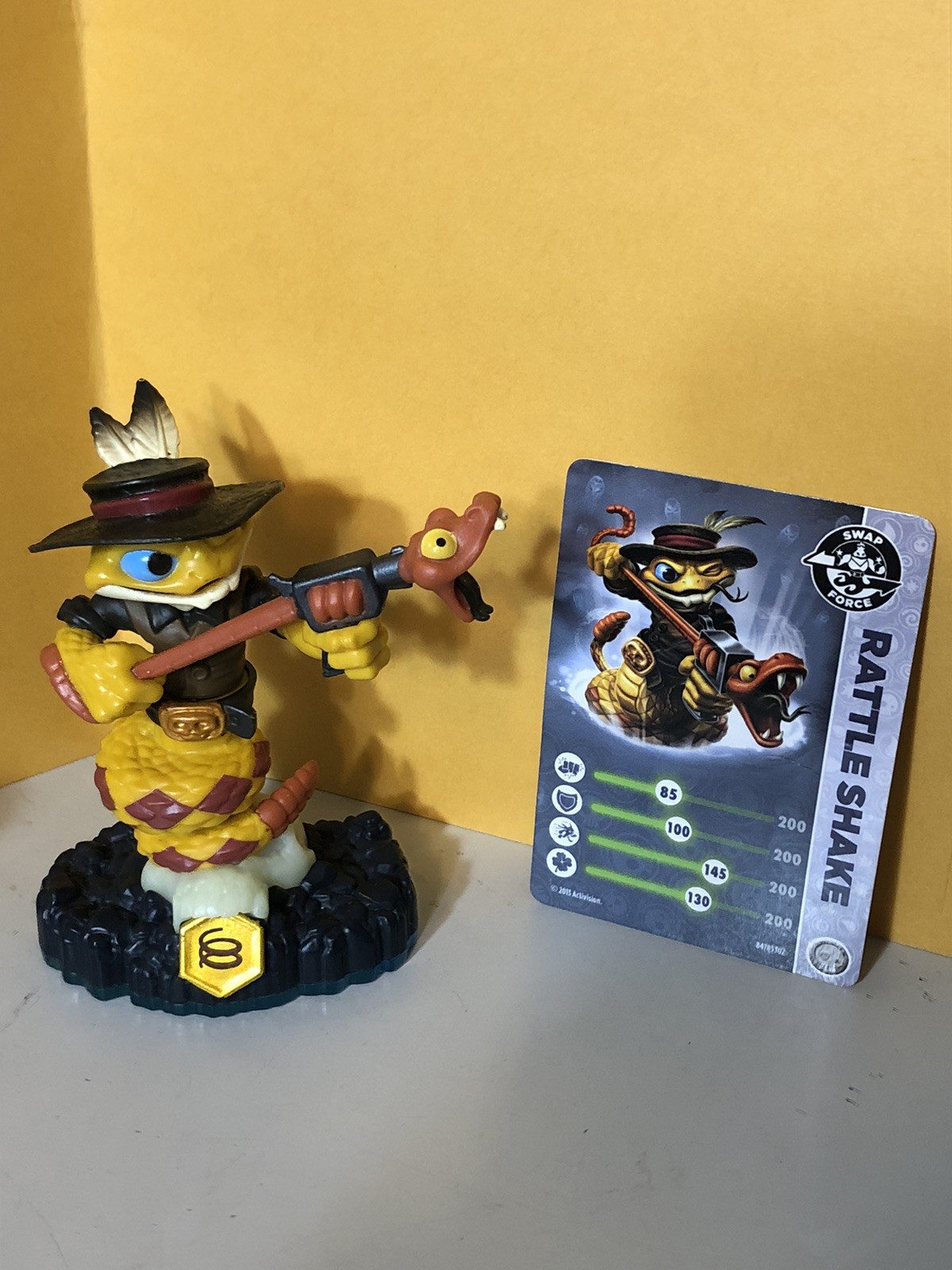 SKYLANDERS 2 SWAP FORCE & 1 BATTLECAST -FREE RANGER, RATTLE SNAKE & STEALTH ELF