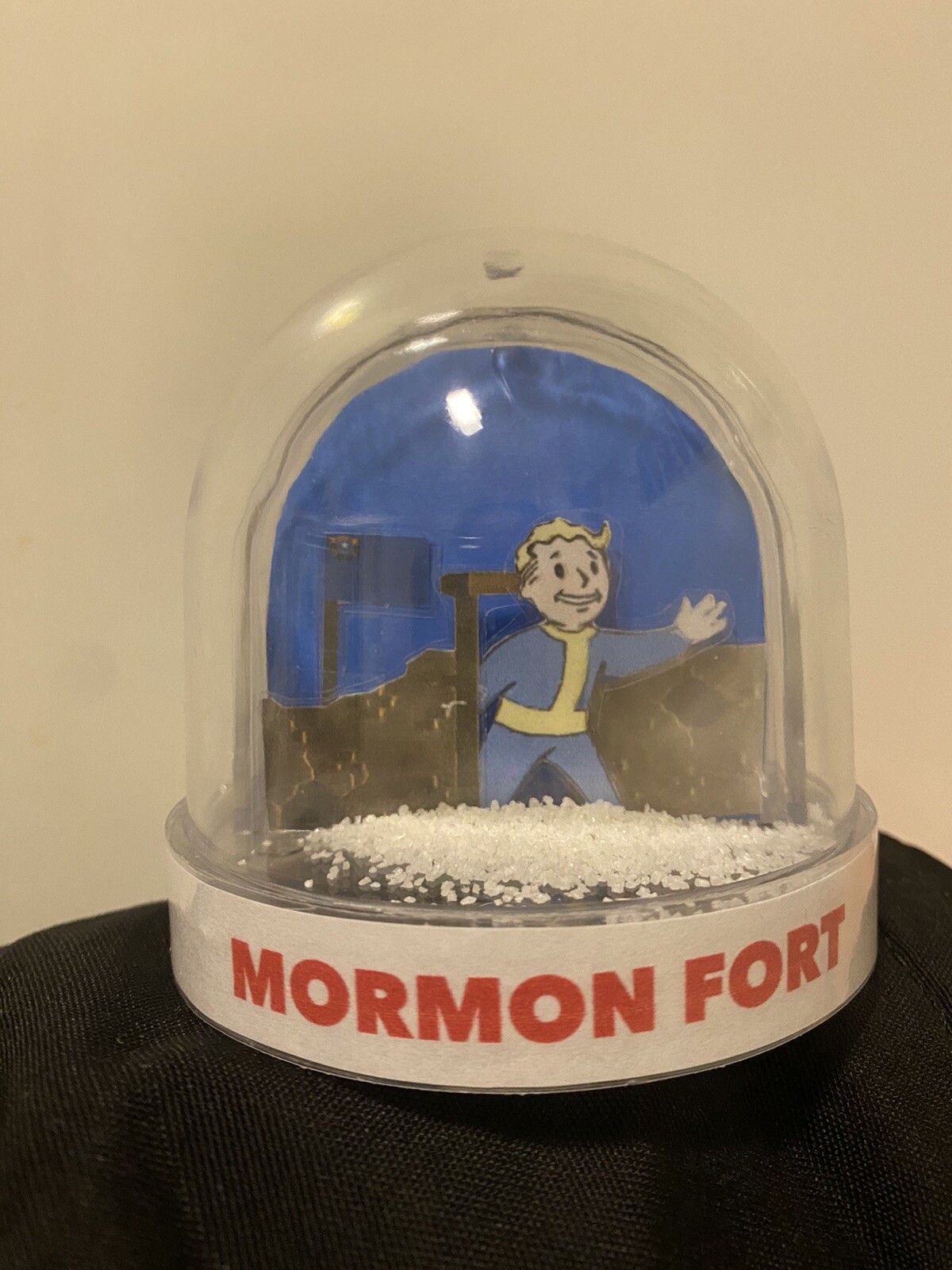 Fallout: New Vegas Snow Globes – The 11