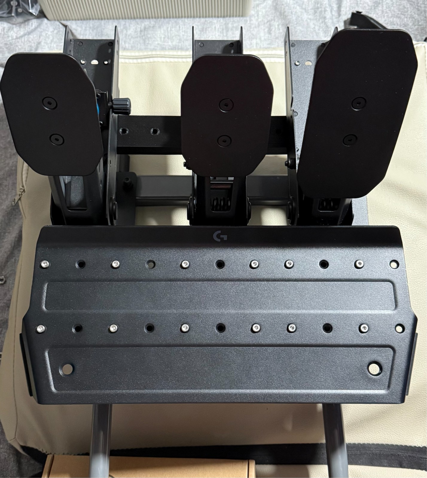Playseat Challenge X Logitech G Edition LOGITECH RS Pedal (2~3pedal) Mount