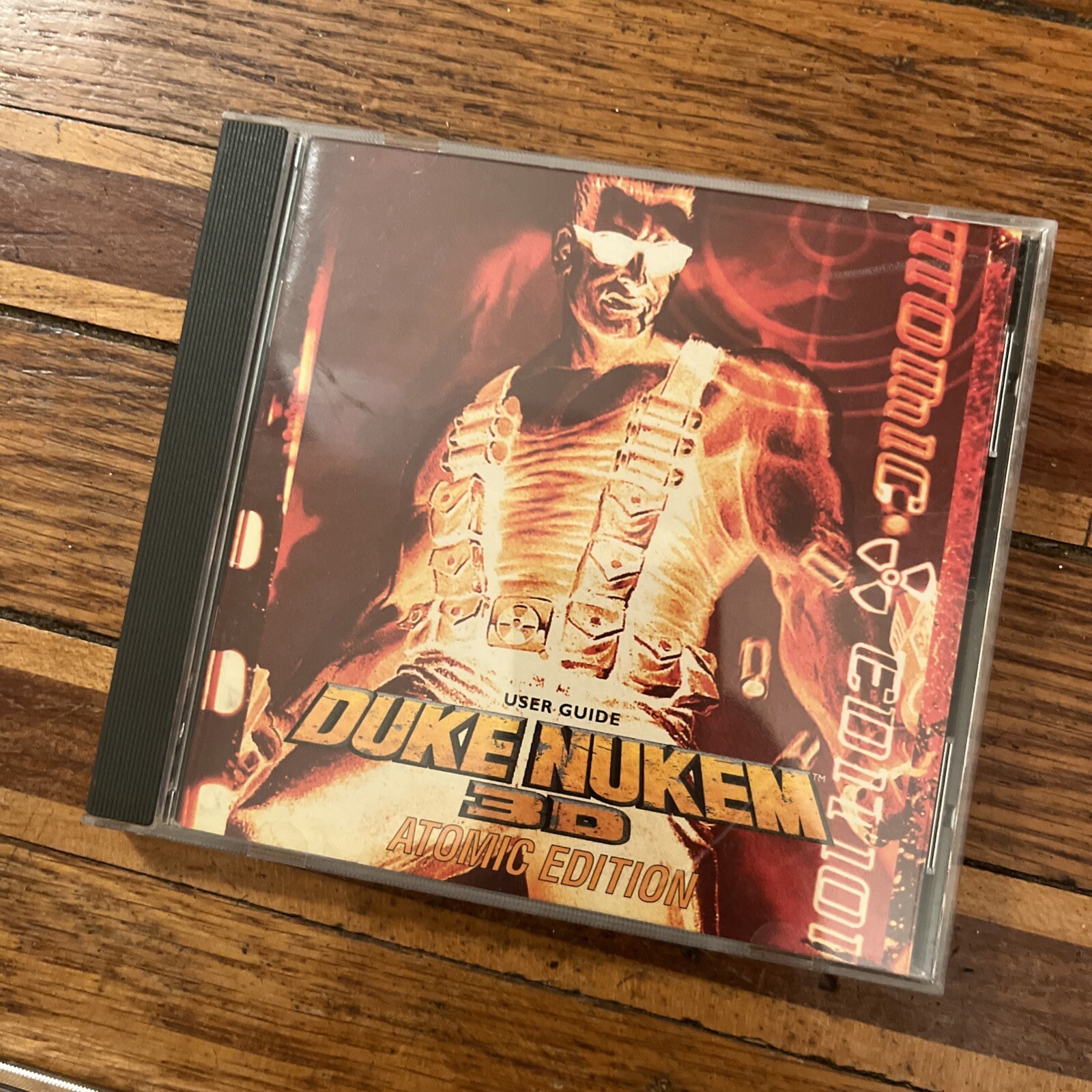 Duke Nukem 3D Atomic Edition Total Chaos Pack Shareware Sybex Companion CD RARE