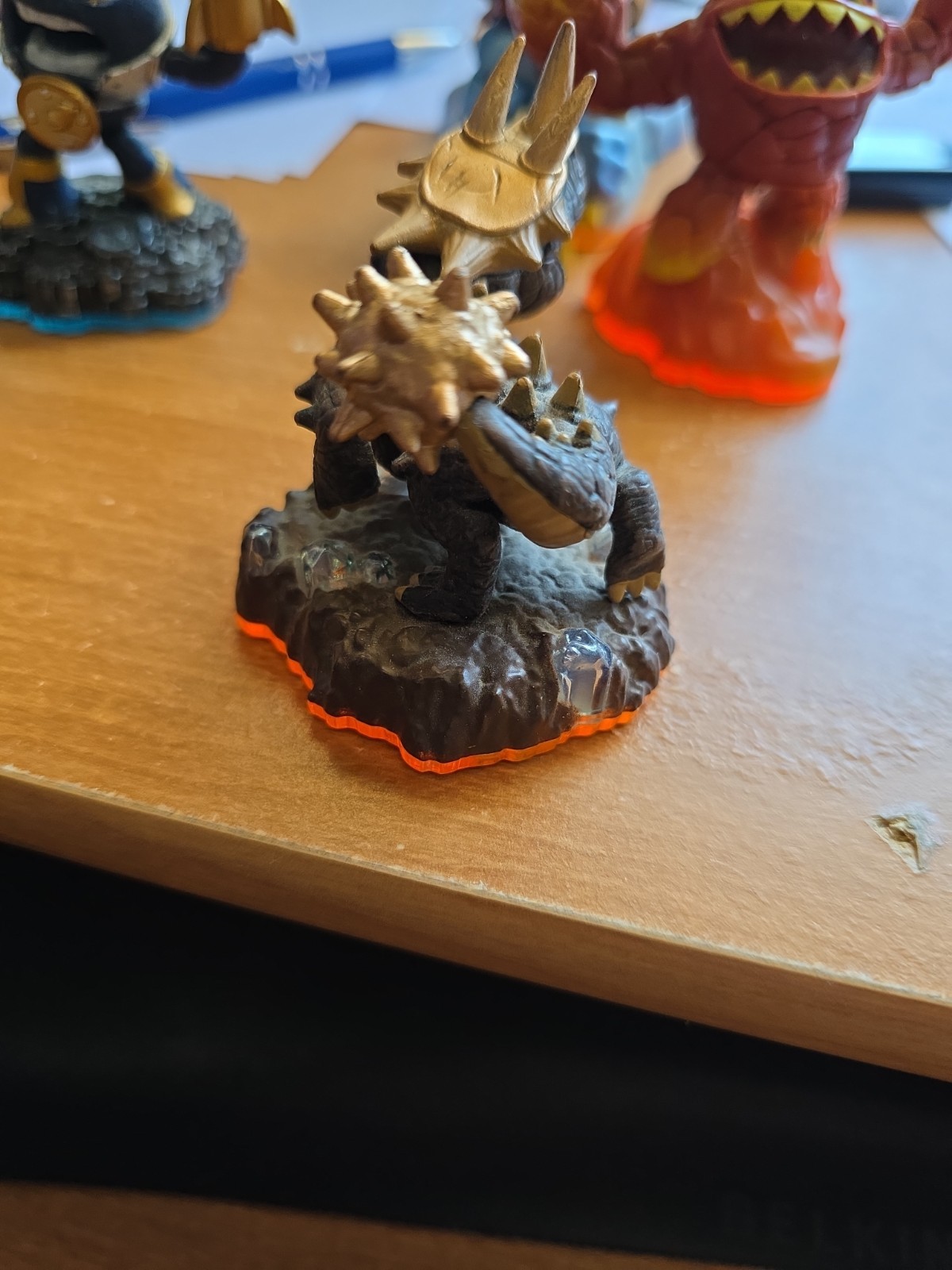 Bash Skylanders Giants Series 2 Figure RARE Dinosaur