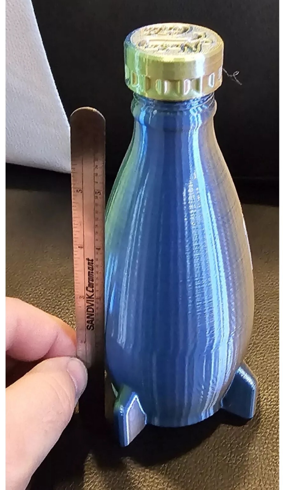 Nuka WILD Cola Bottle +CAP Fallout 3D Cosplay Storage Container Gamer Toy