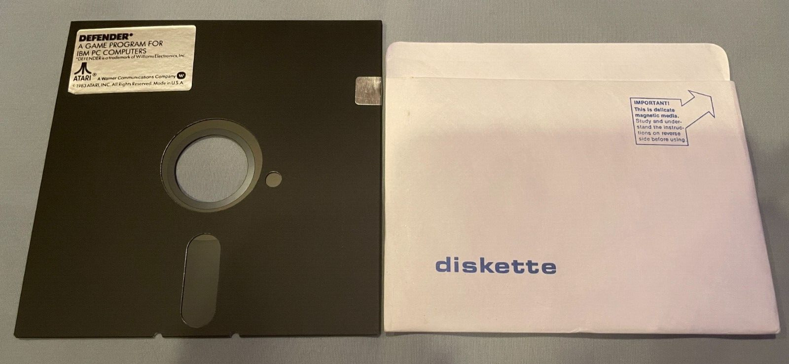 DEFENDER – 1983 IBM PC Computer Atari Arcade Video Game 5.25″ Disk – UNTESTED