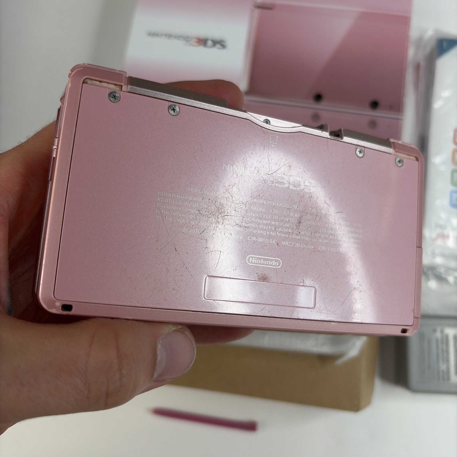 Nintendo 3DS Handheld Console Complete In Box Pink CTR-001 (USA) W Charger
