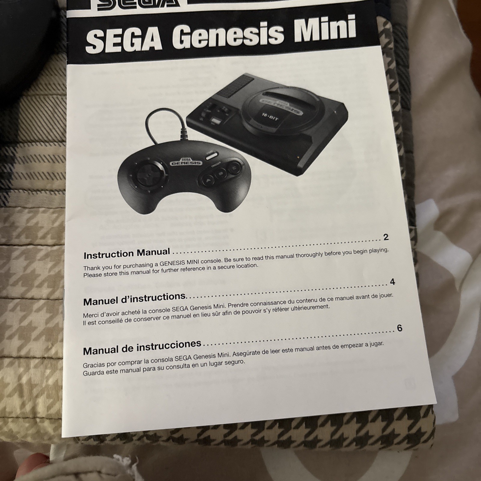 Sega Genesis Mini Classic Console 16 Bit MK-16000 W/ 2 Controllers & power cord