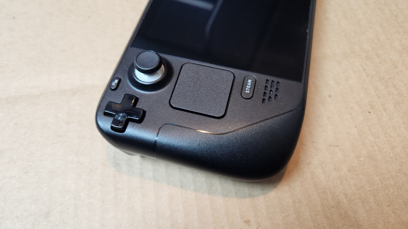 Valve Steam Deck 256GB Handheld Console comes with Case