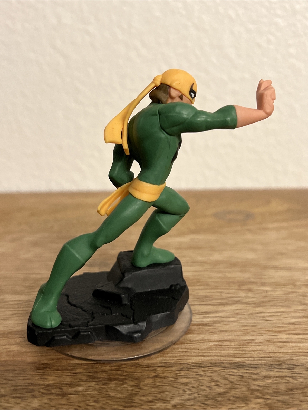 DISNEY MARVEL INFINITY 2.0 SUPER HEROES IRON FIST TOY