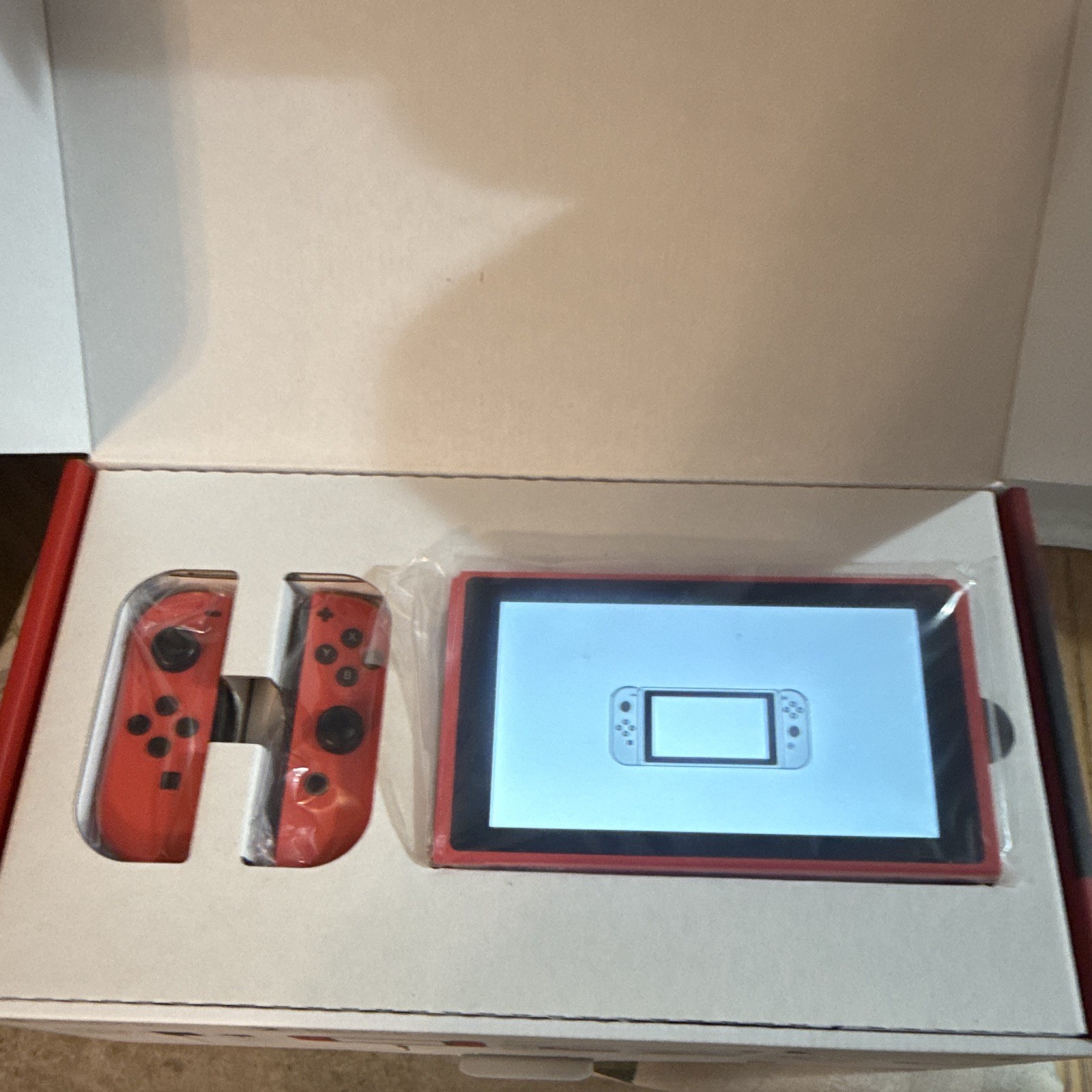 Nintendo Switch HAC-001 Console Neon Red/Blue Joy-Con 32GB w/ Carrying Case /CIB