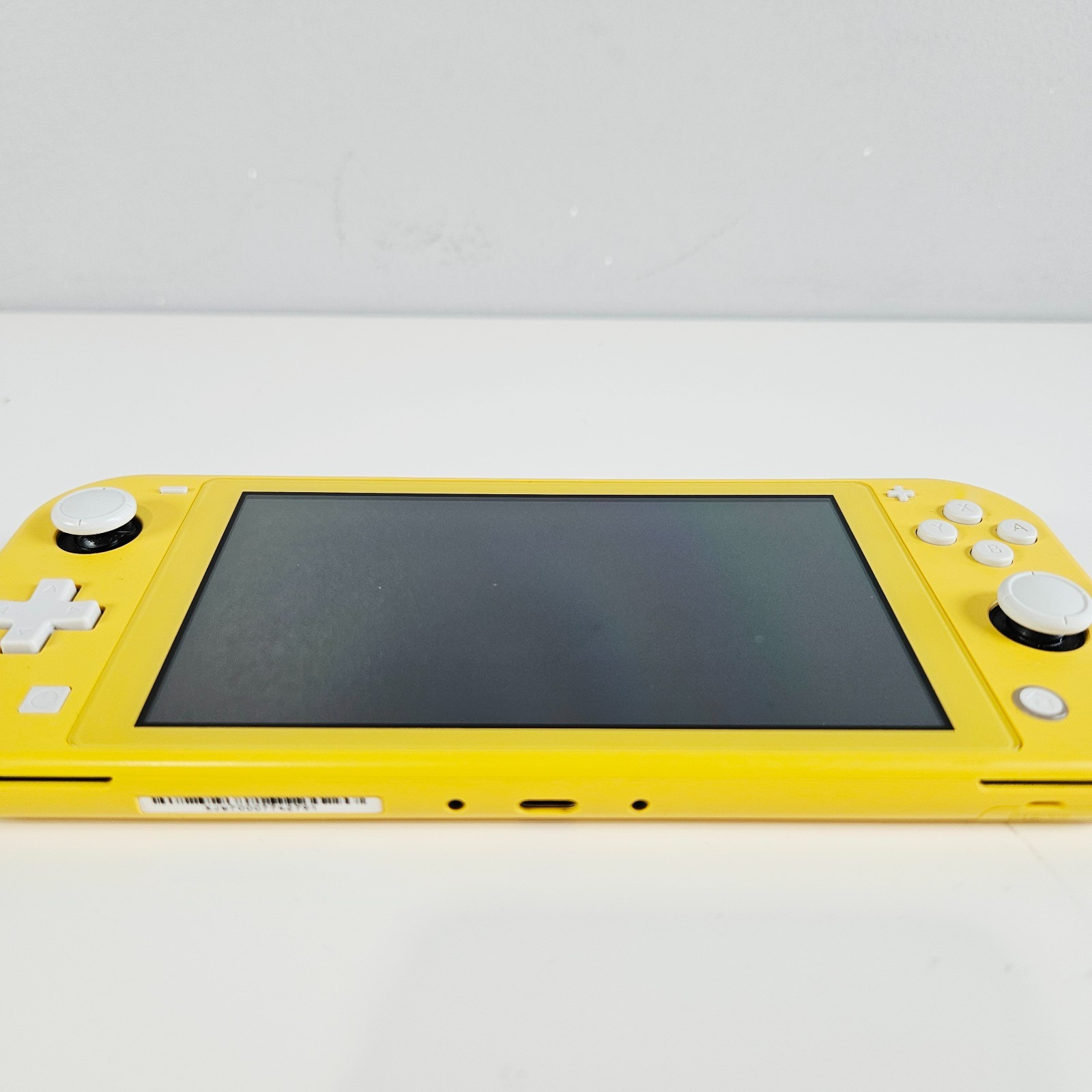 Nintendo Switch Lite Yellow 32GB 720p Wi-Fi Handheld Console HDH-001 Tested