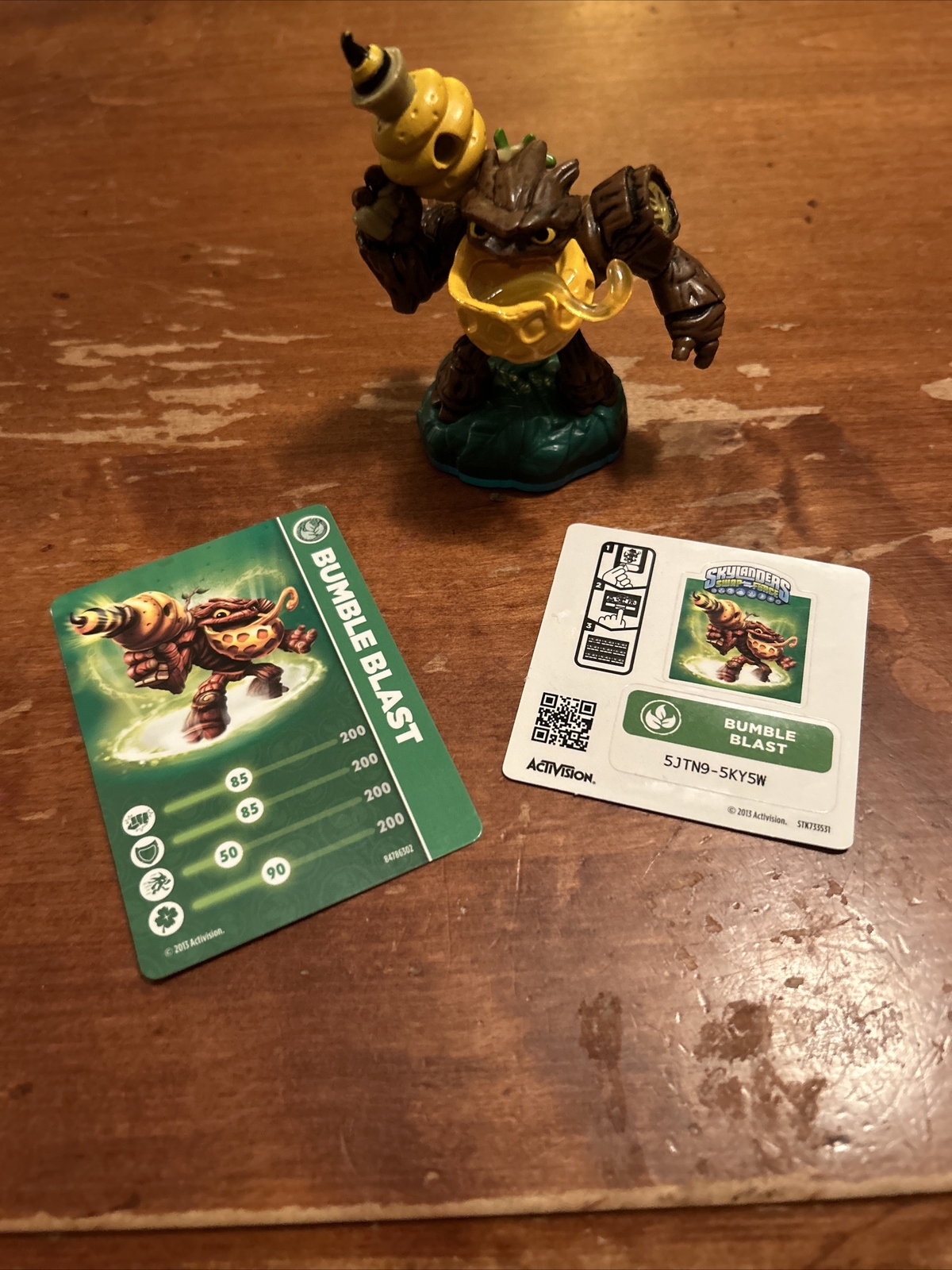 Skylanders Swap-Force BUMBLE BLAST Figure Blue