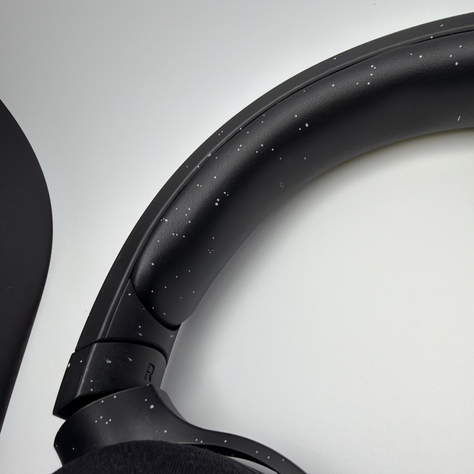 Razer Barracuda x RZ040380 Wireless Gaming Headphones Black Multi-Platform