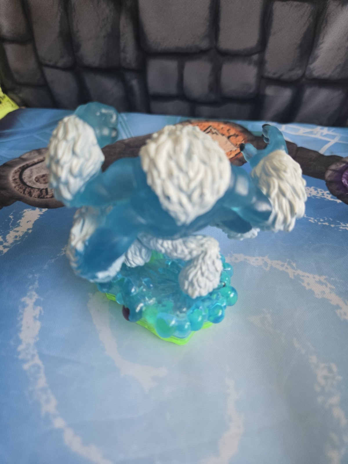 Activision Skylanders Slam Bam Translucent Collectible Character Figure E2123A
