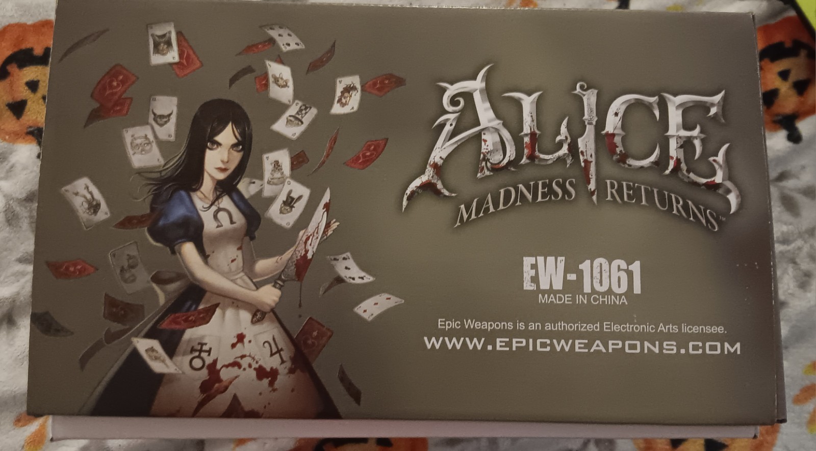 Box of (4) EW-1061 Alice Madness LVL 4 Returns LVL 4 Teapot Canon EA