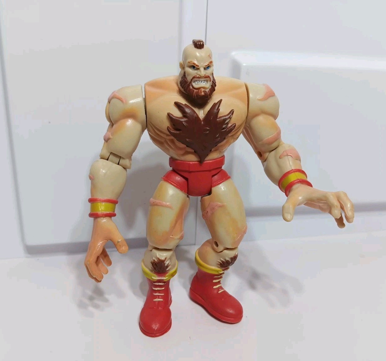 Marvel Toy Biz 1998 Capcom X-Men vs Street Fighter Zangief 5.5″ Figure Red