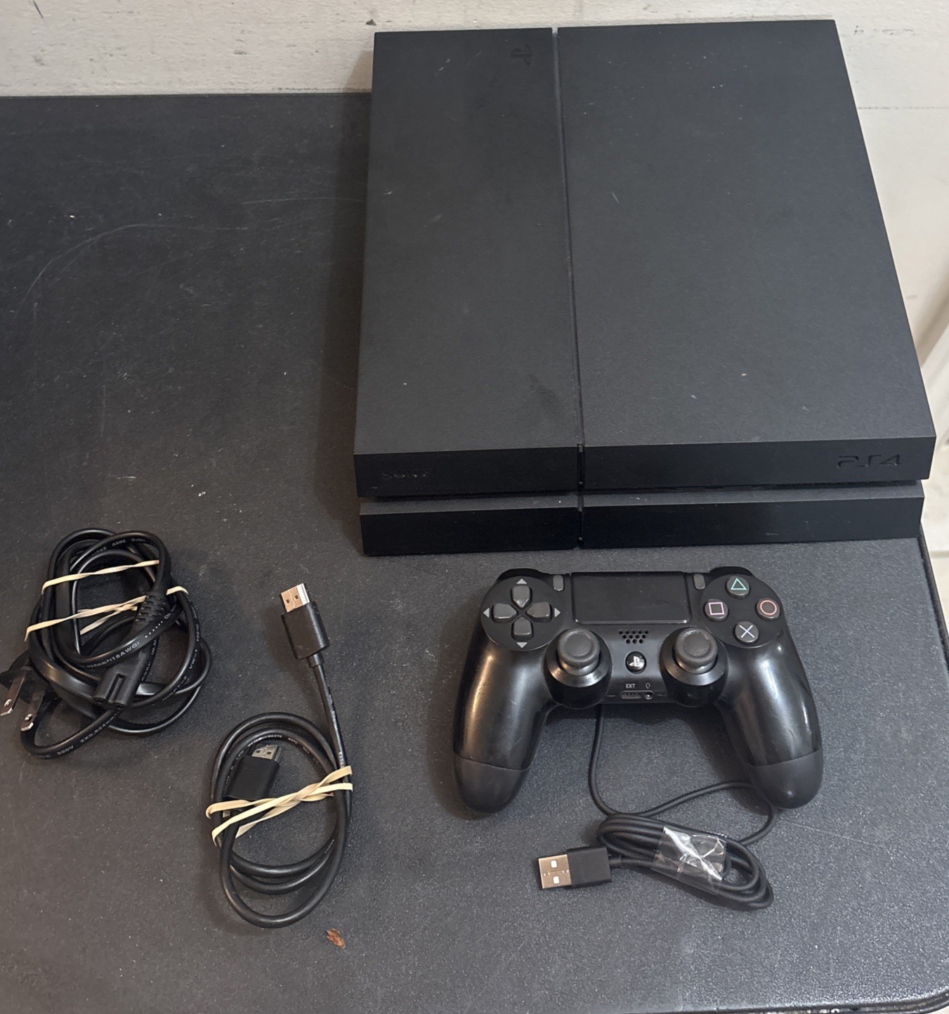 Sony PlayStation 4 PS4 500GB Console All Cords OEM Controller LOW FIRMWARE 12.00