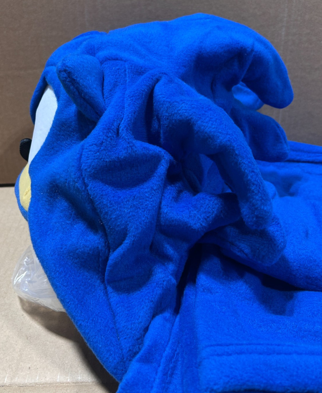 Sonic The Hedgehog Hoodie Blanket 57″ x 41″