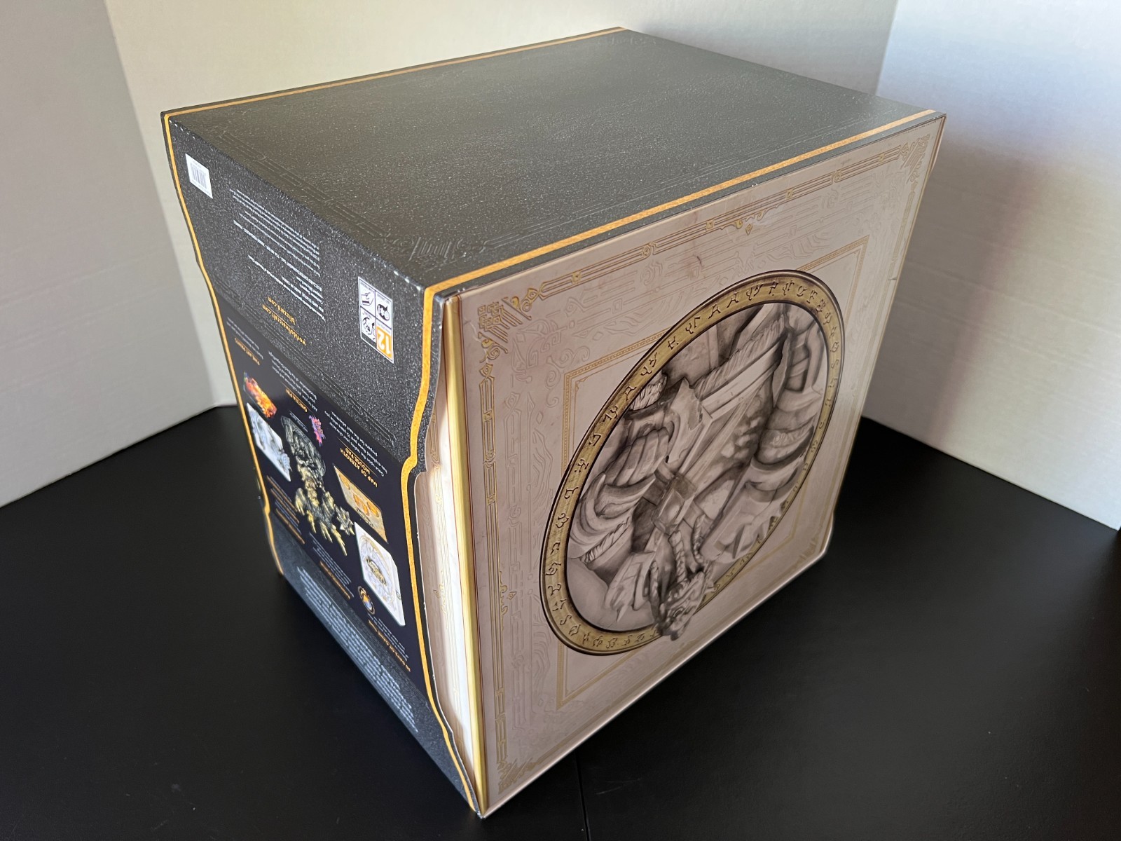 World of Warcraft (WoW) – 15th Anniversary Collector’s Edition Set – New/Sealed
