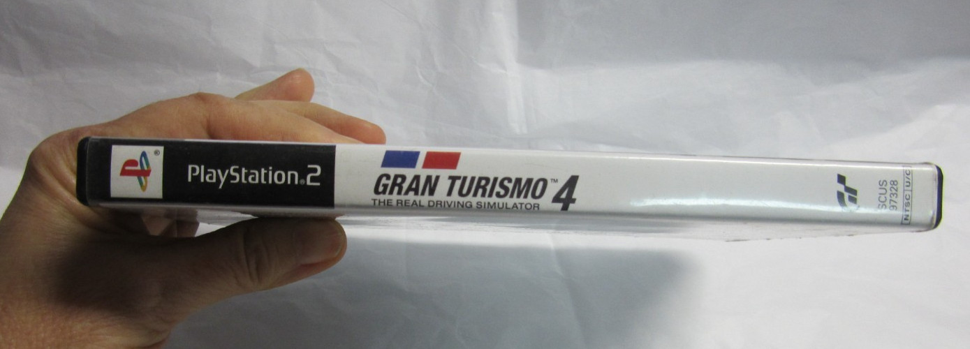 VTG GRAN TURISMO 4 The Real Driving Simulator PlayStation 2 Network 2004