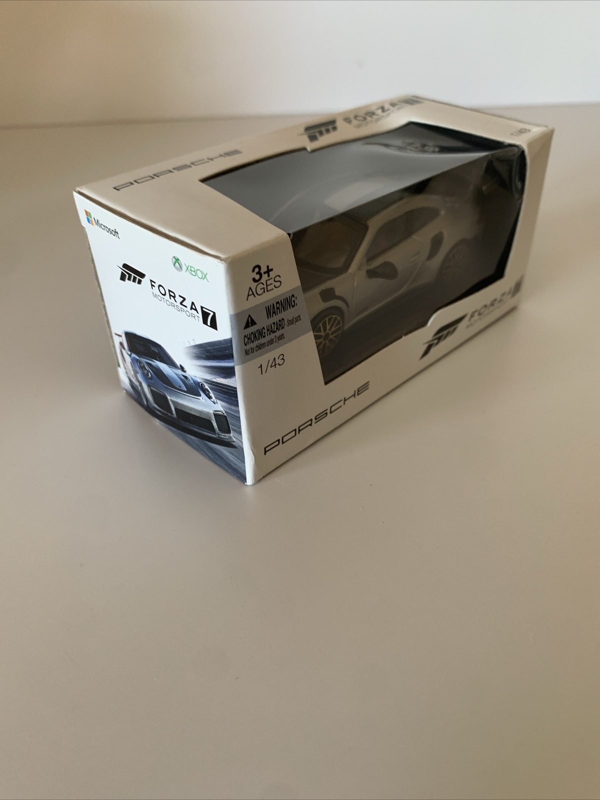 Forza Motorsport 7 Porsche 911 GT2 RS Diecast Model Car 1:43 Xbox One Promo New