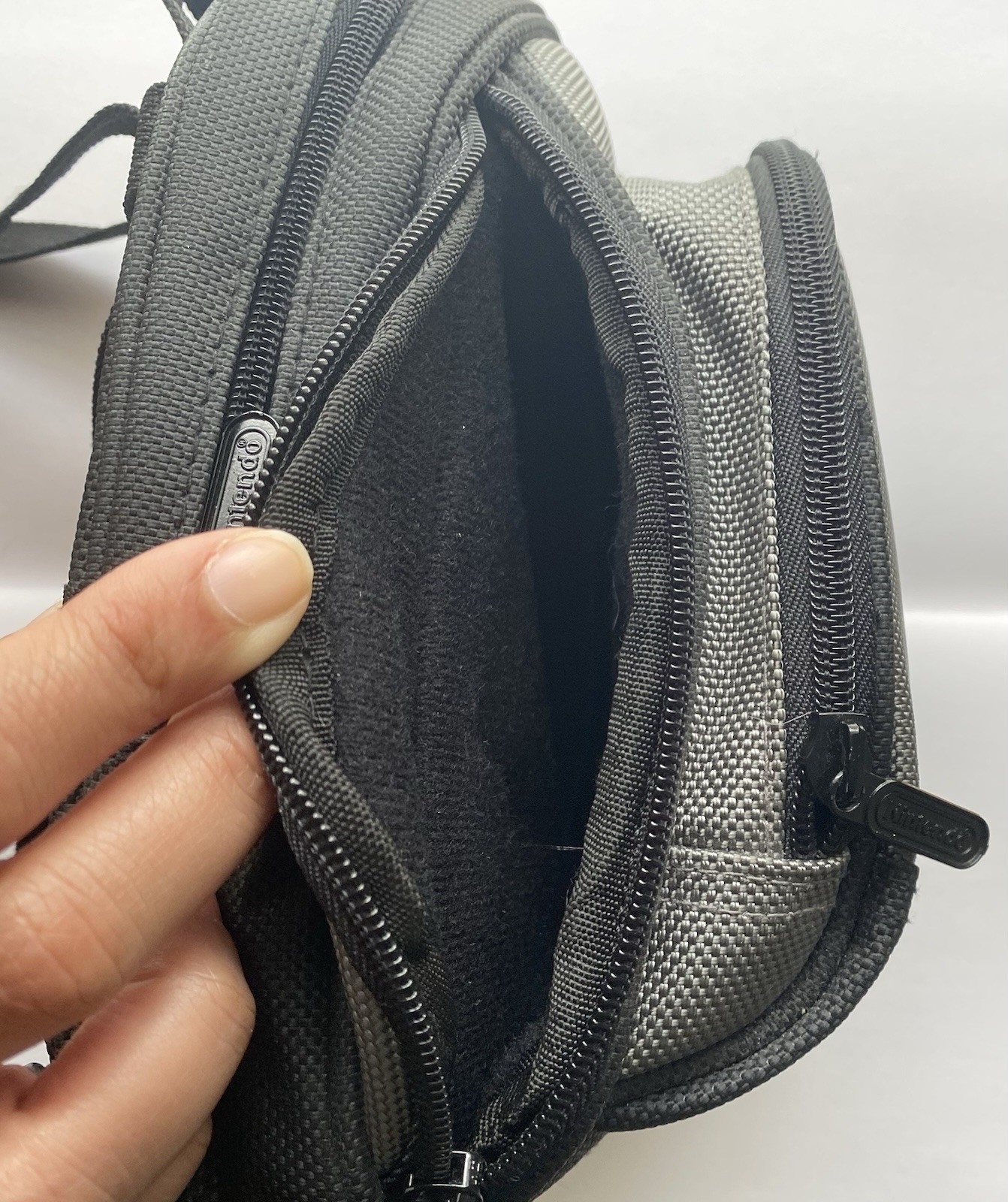 Nintendo Game Boy Advance -Sp Travel Carrying Case Storage -mini Bag Yes Straps