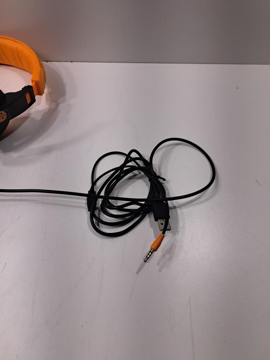 CHAINSAW MAN HEADPHONES/HEADSET WIRED, PS4/PS5/XBOX/SWITCH/PC (P13017601)