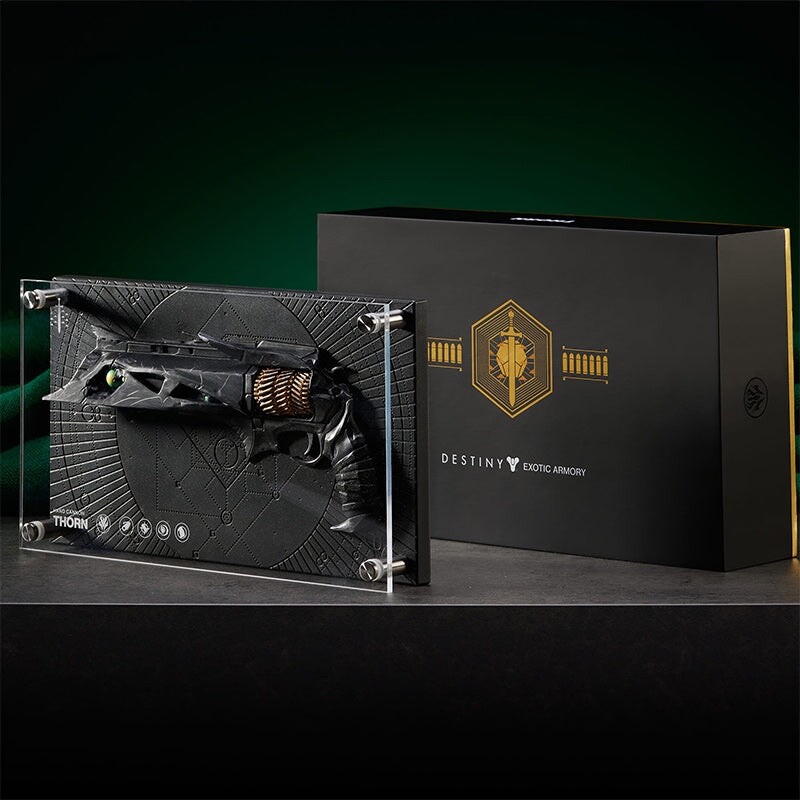 Destiny Exotic Armory Collection ‘ Thorn’ 12” Replica Plaque Replica Weapon