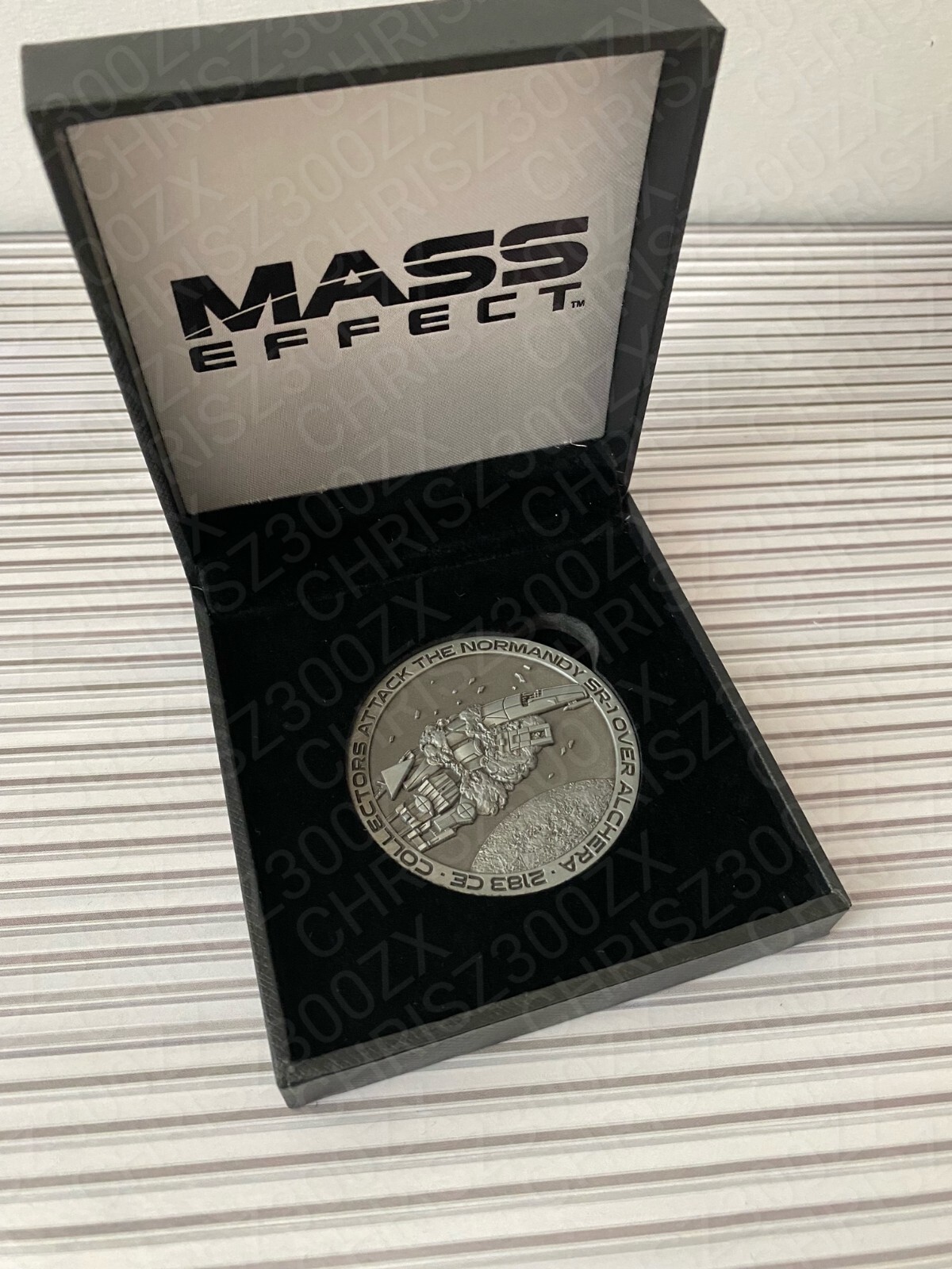 Mass Effect Shepard Attack The Normandy Collector’s Challenge Coin Figure N7 Box