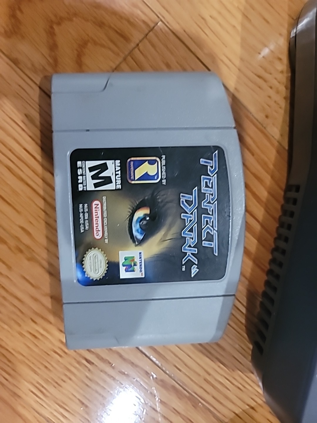 Nintendo 64 N64 Bundle, Perfect Dark, Jumper Pack, and an OEM Controller